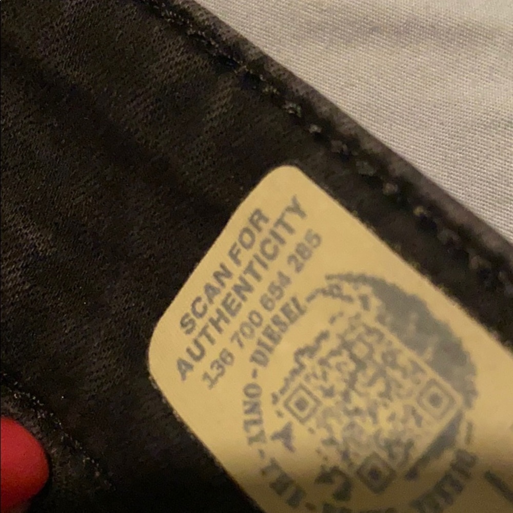 $200 - Picture 7 of 7